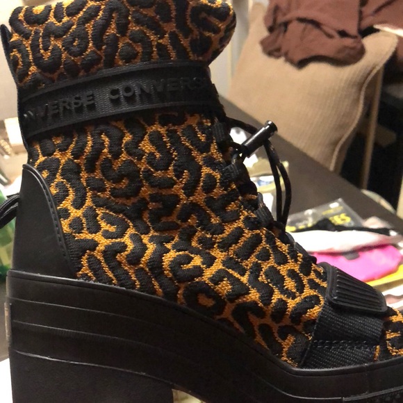 Converse. NWT/ box. ( ea) nwt - Picture 2 of 8
